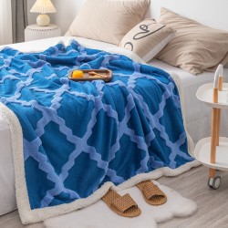 Diamond plaid flannel jacquard blanket coral velvet air conditioning blanket Lamb velvet sofa cover blanket thickened leisure blanket wholesale