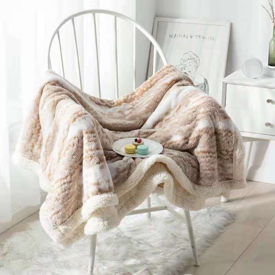 Lamb wool blanket coral velvet office blanket four seasons blanket flannel sofa blanket lunch break air conditioning blanket wholesale